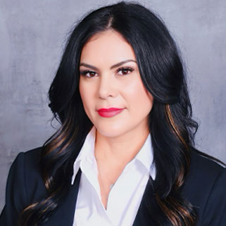 Miriam Flores